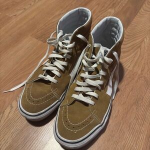 Men’s vans high tops size 9.5